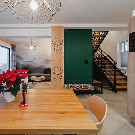 Tatra Twin House בית נופש *