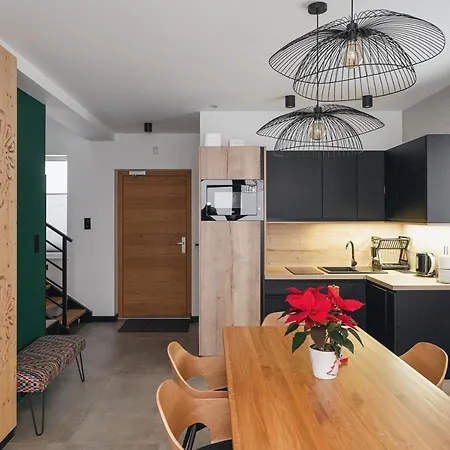 別荘 Tatra Twin House コシチェリスコ